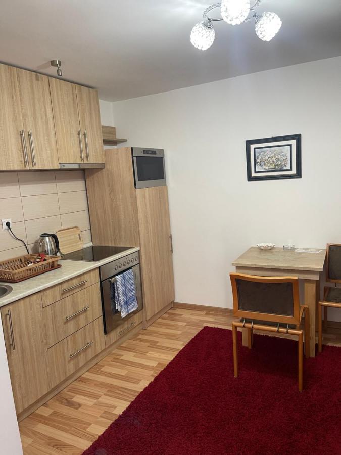 Apartmani Brod Zenica Esterno foto
