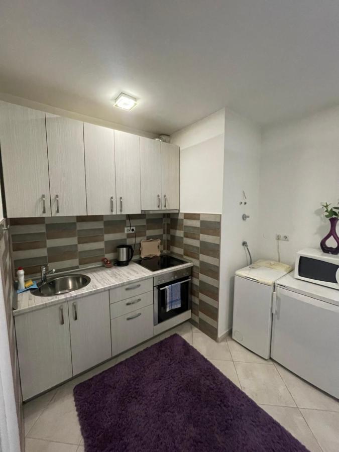 Apartmani Brod Zenica Esterno foto