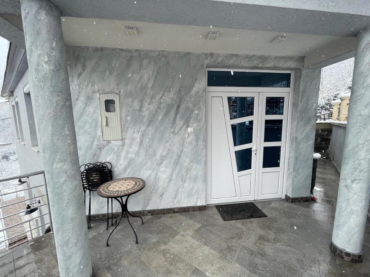 Apartmani Brod Zenica Esterno foto