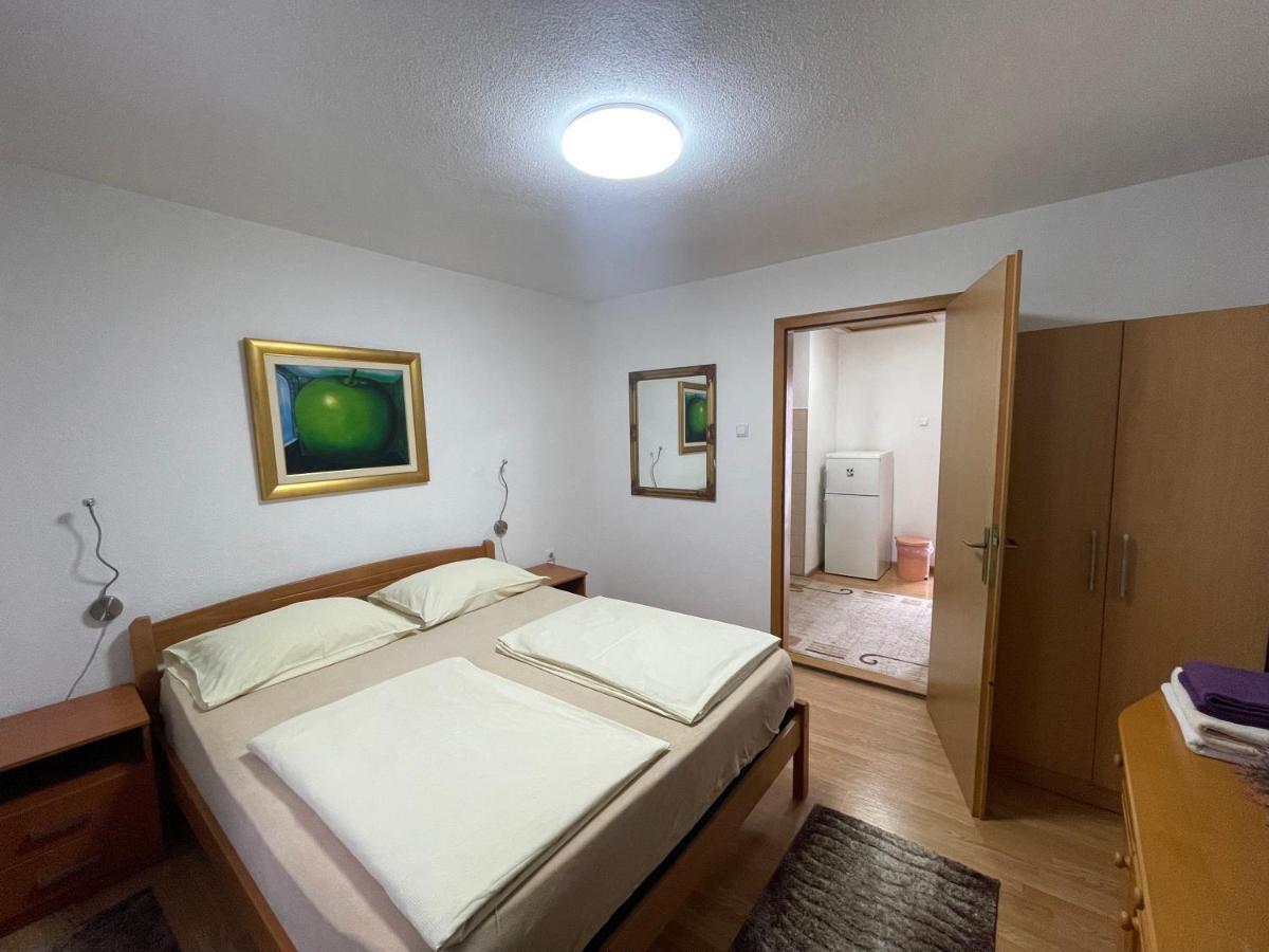 Apartmani Brod Zenica Esterno foto