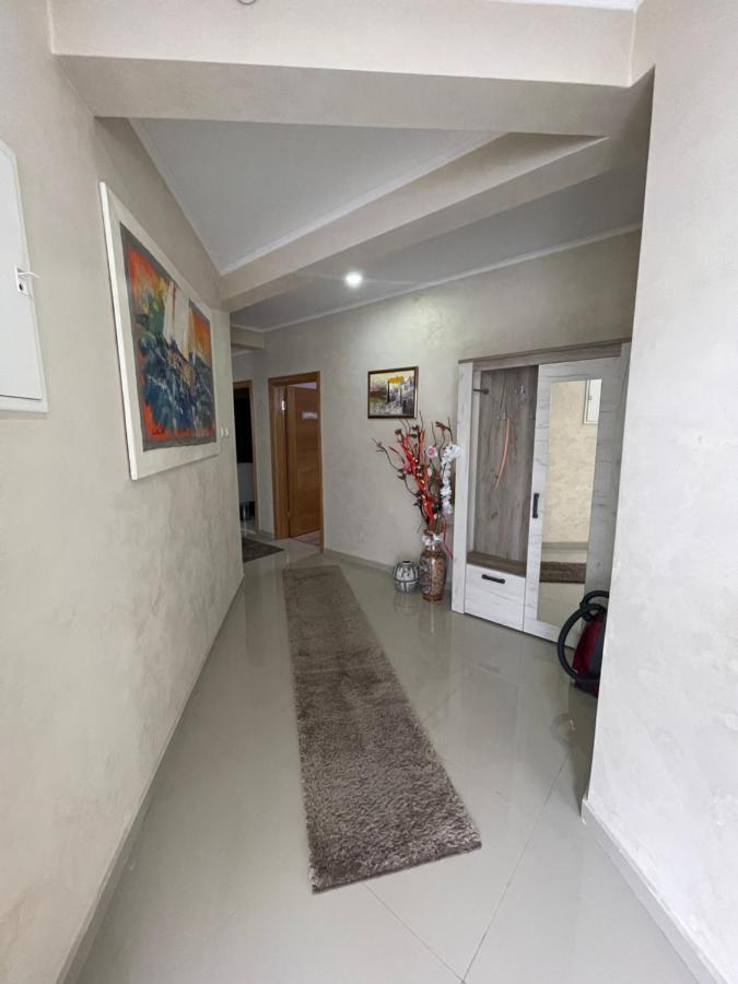 Apartmani Brod Zenica Esterno foto